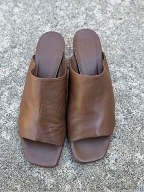 Everlane The Leather Mule Sandal Light Brown Size 9 | 2” Block Heel
